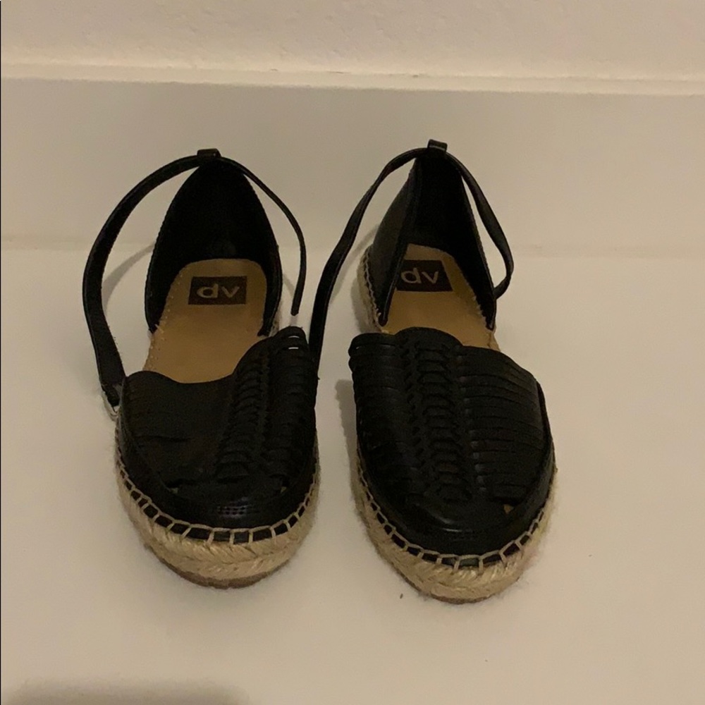 Black sandals